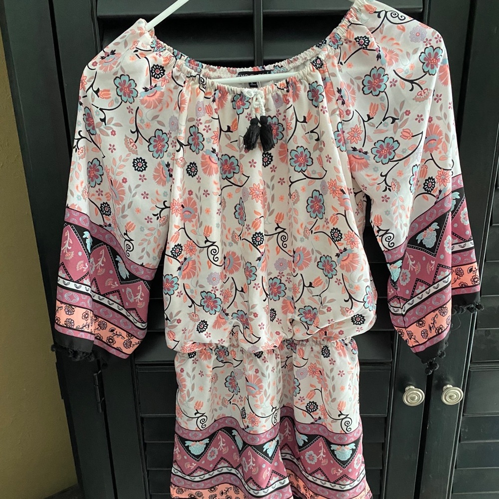 Girls Floral print romper